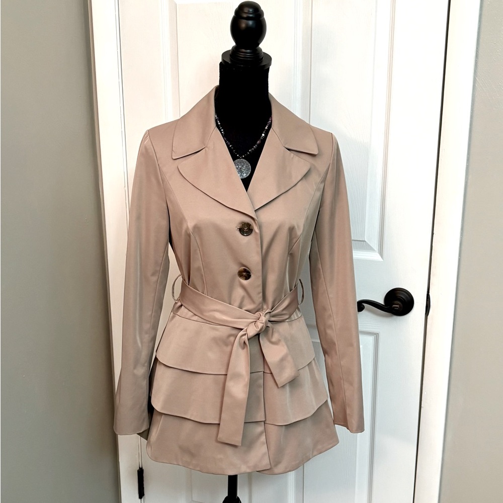 Chic Tan Ruffled Hem Jacket🤎